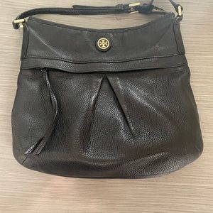 Black Tory Burch used purse
